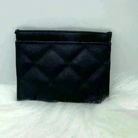 Quilted Black Card Wallet - Picture 4 of 5